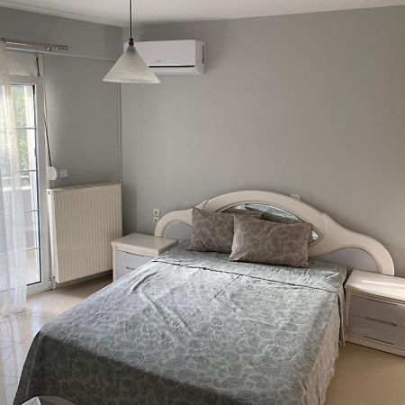 Τhe Sunny Apartments İgumeniça Dış mekan fotoğraf
