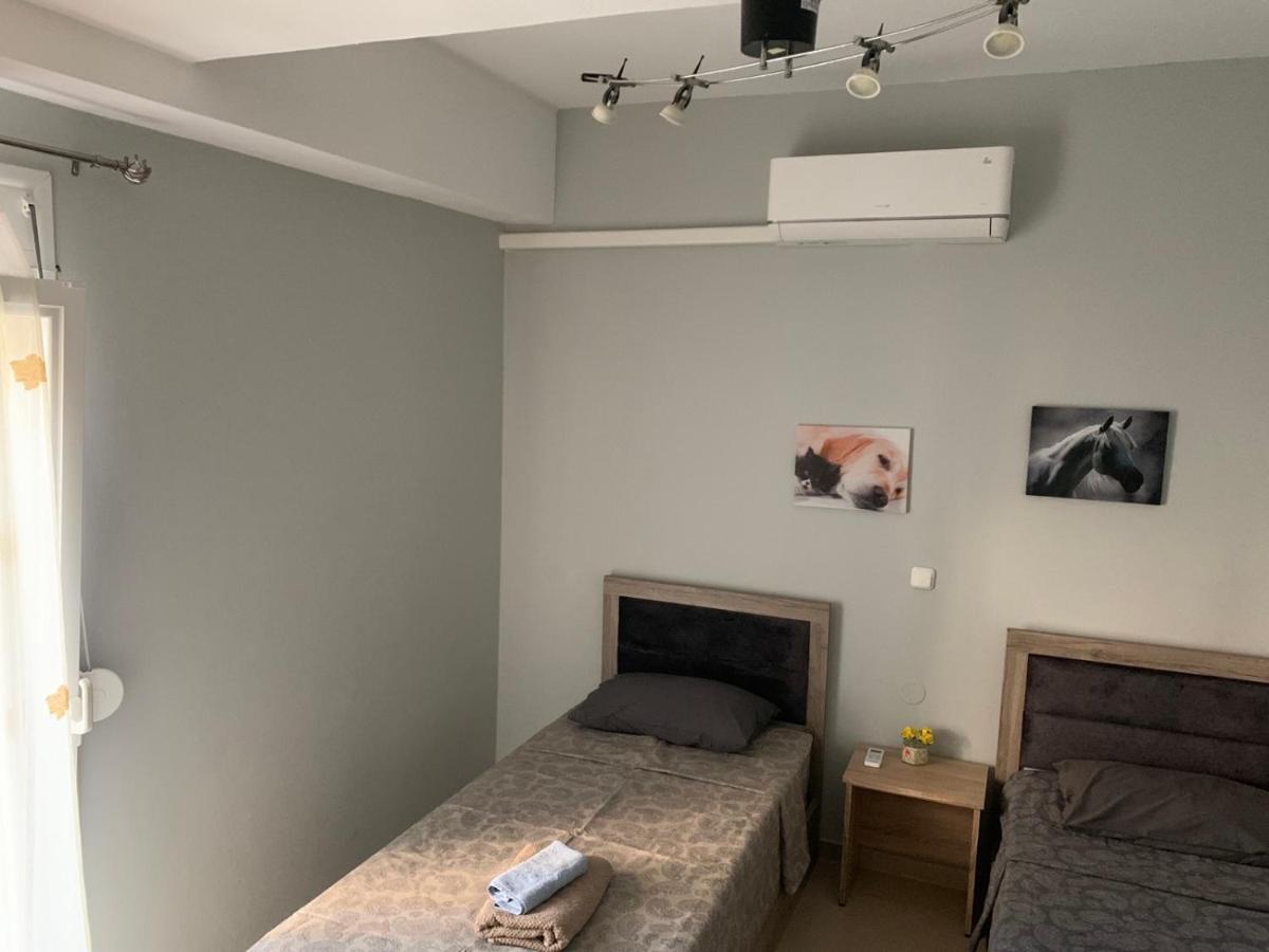 Τhe Sunny Apartments İgumeniça Dış mekan fotoğraf