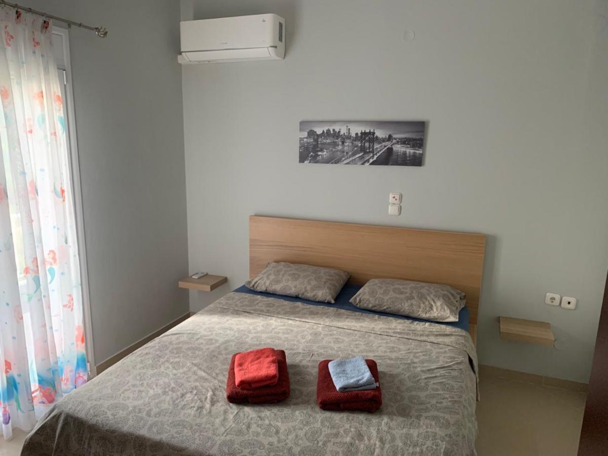 Τhe Sunny Apartments İgumeniça Dış mekan fotoğraf
