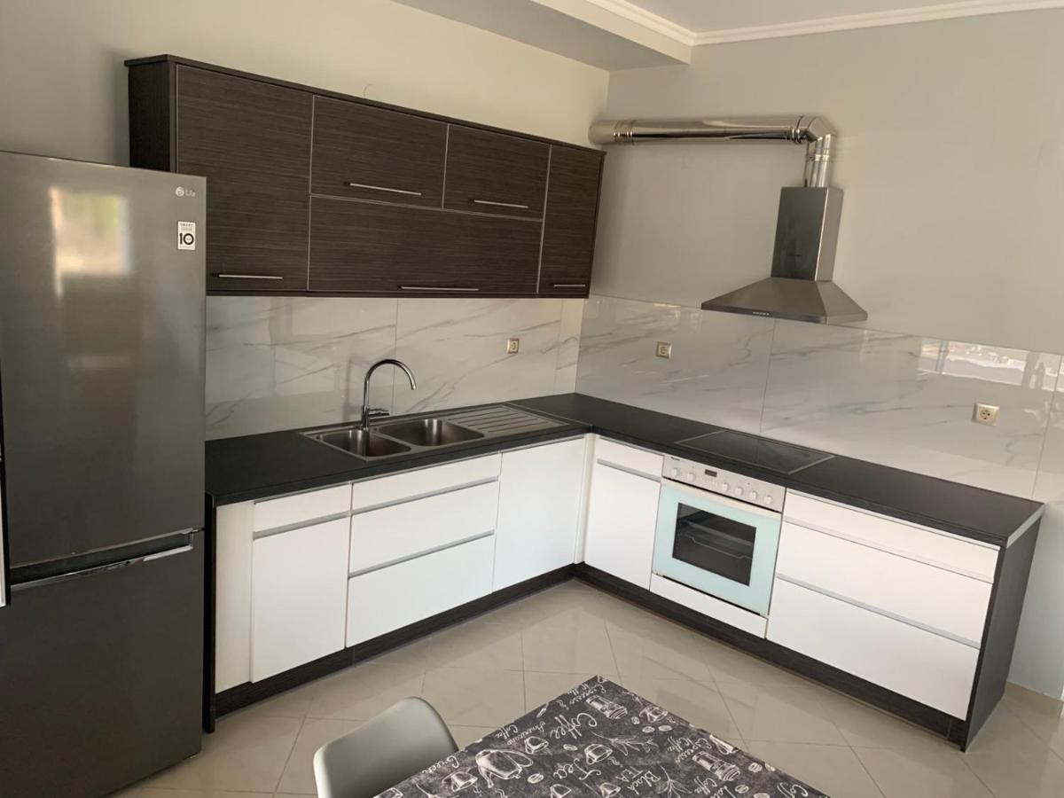 Τhe Sunny Apartments İgumeniça Dış mekan fotoğraf