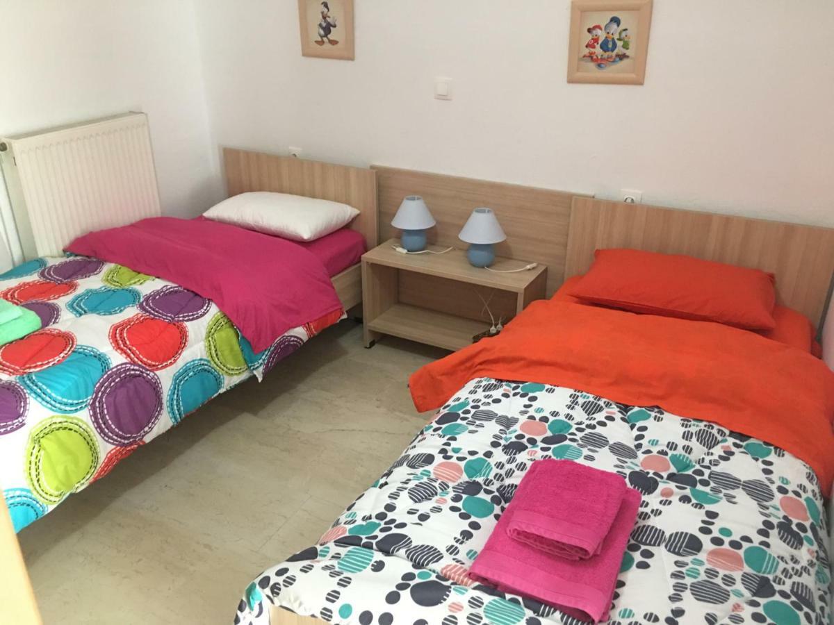 Τhe Sunny Apartments İgumeniça Dış mekan fotoğraf